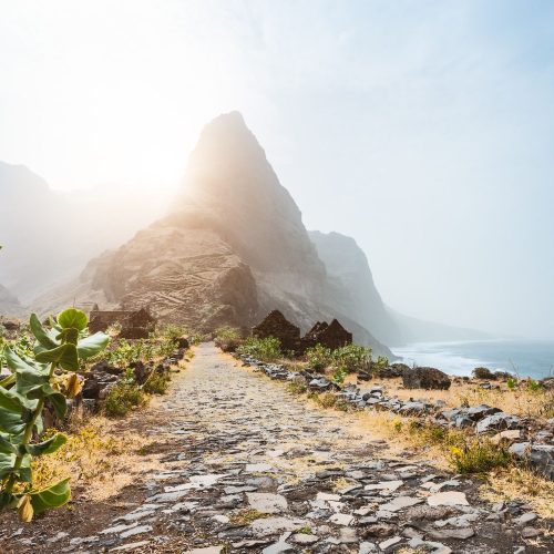 santo-antao-island-cape-verde-epic-mountain-peak-o-XUANY48.jpg